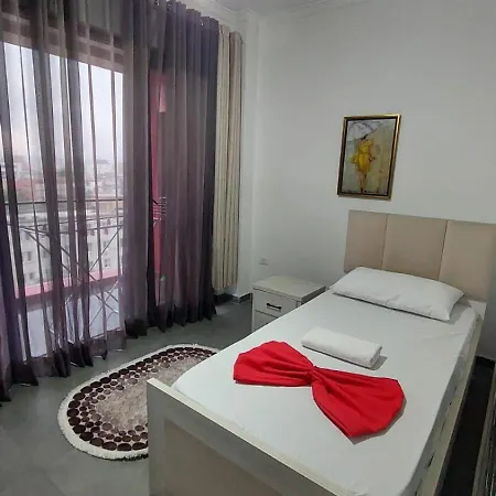 Esi's Tirana