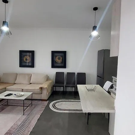 Apartment Esi's Tirana